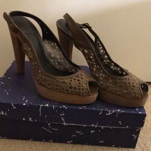STUART WEITZMAN Wood Heels with leather sole